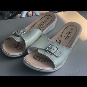 Star Bay Tan Buckle  Slide On Sandals Size 10